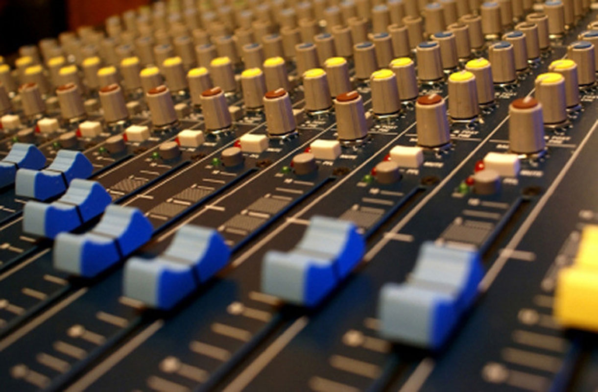 Поставка звукового оборудования Поставка звукового оборудования