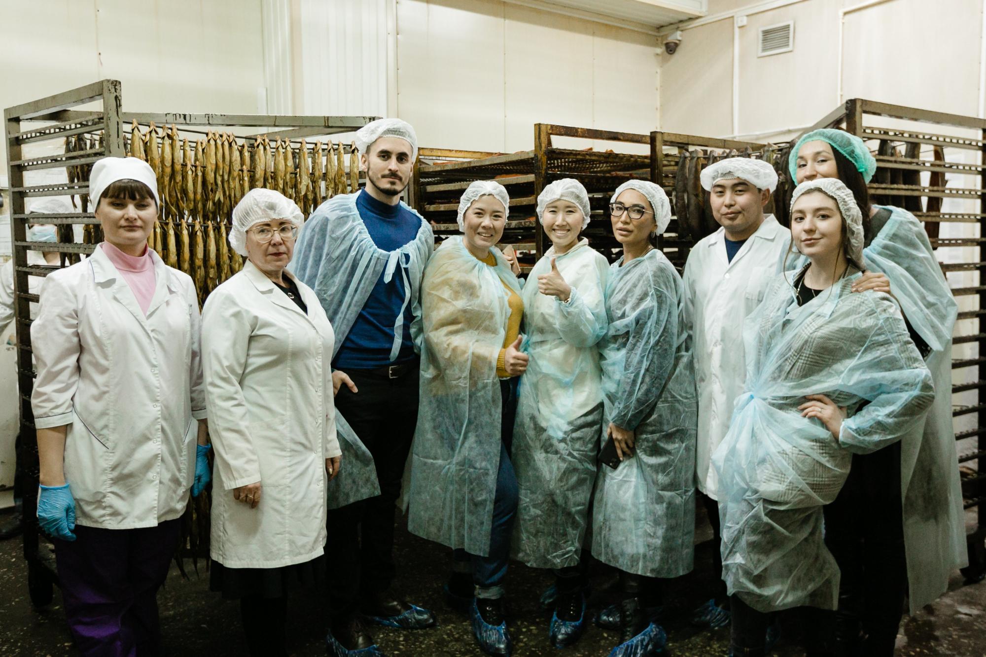 Улан-удэнские блогеры на рыбозаводе "Байкал"