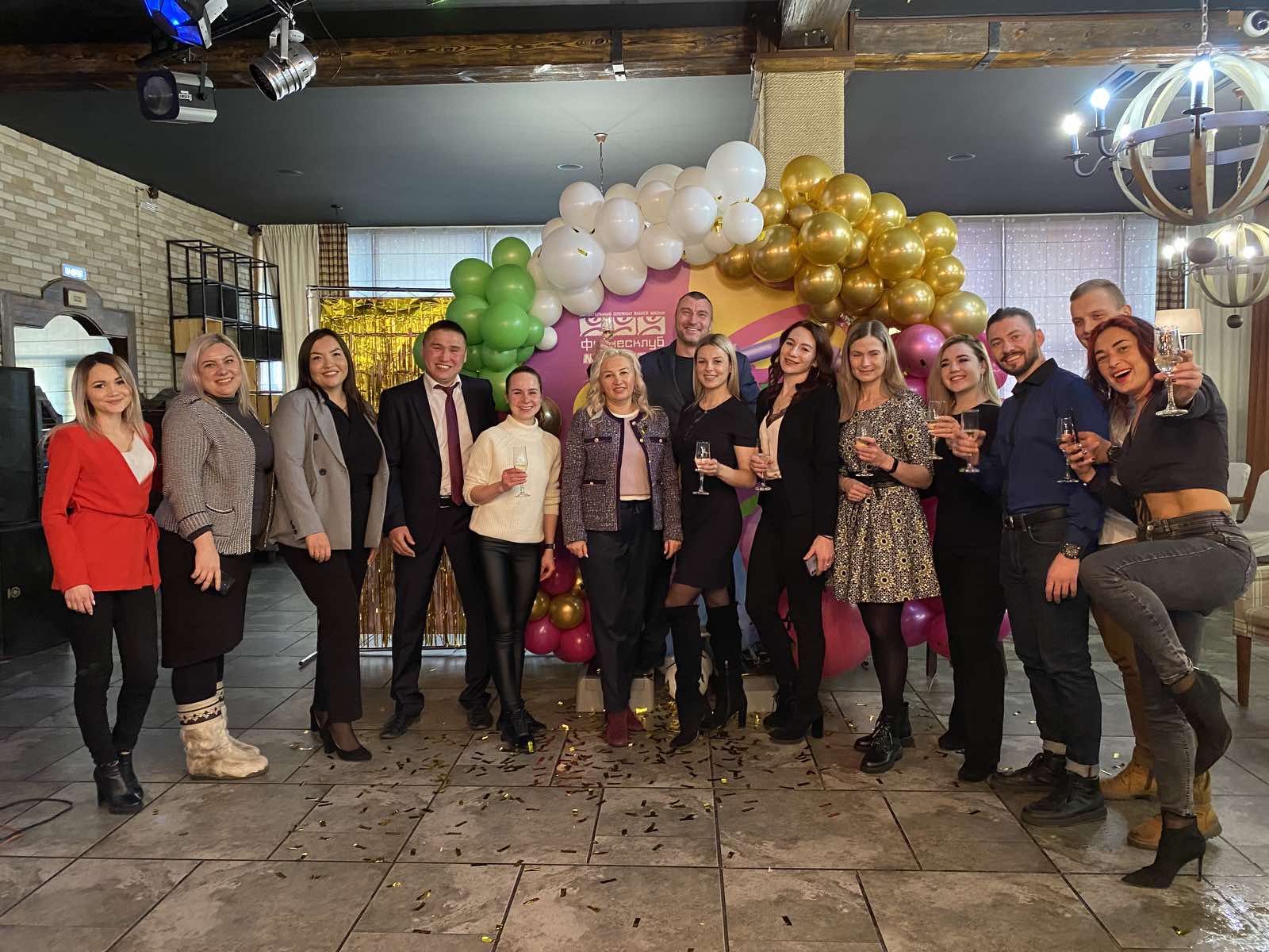 День рождения отпраздновал фитнес-клуб 