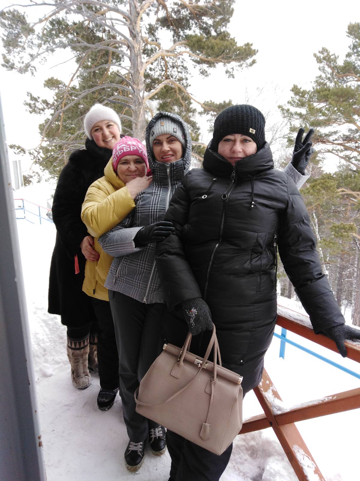 По работе и награда!