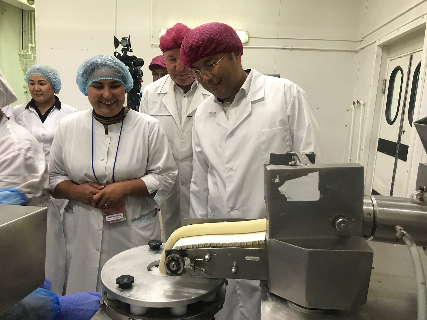 Глава Бурятии А.Цыденов: «Фабрика «Селенга» - вкусная и качественная продукция!»