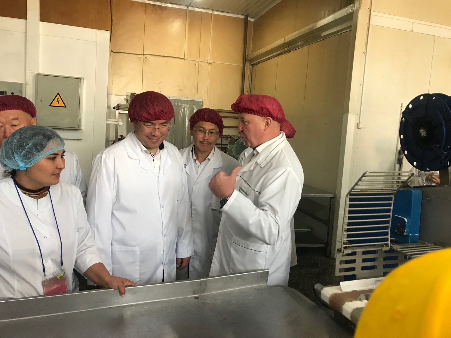 Глава Бурятии А.Цыденов: «Фабрика «Селенга» - вкусная и качественная продукция!»