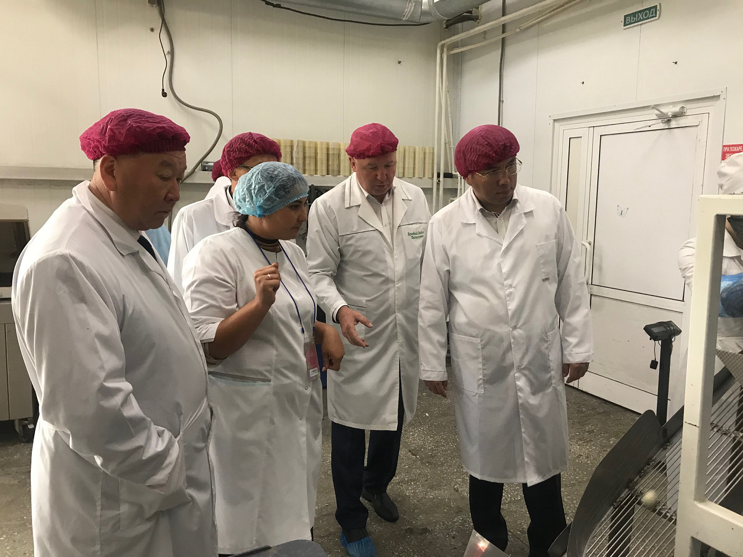 Глава Бурятии А.Цыденов: «Фабрика «Селенга» - вкусная и качественная продукция!»