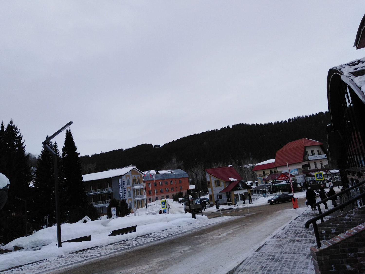 По работе и награда!