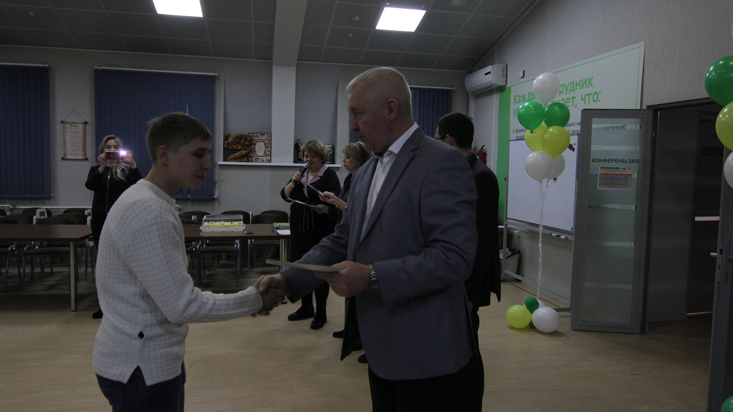 Магазину №1 - 20 лет!