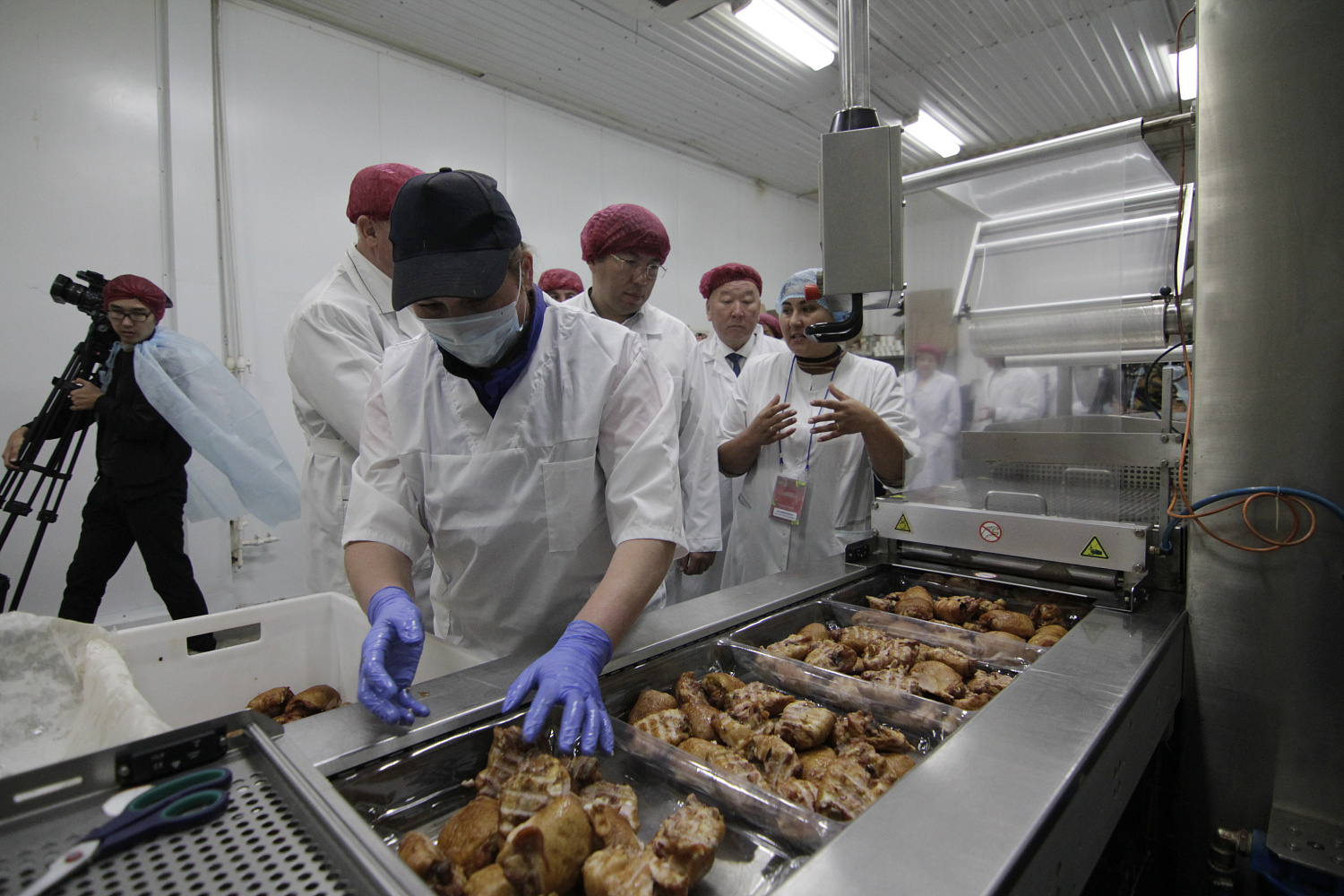 Глава Бурятии А.Цыденов: «Фабрика «Селенга» - вкусная и качественная продукция!»