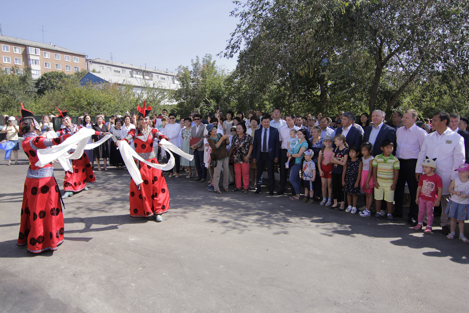 Новая поликлинника для маленьких жителей ж/д района