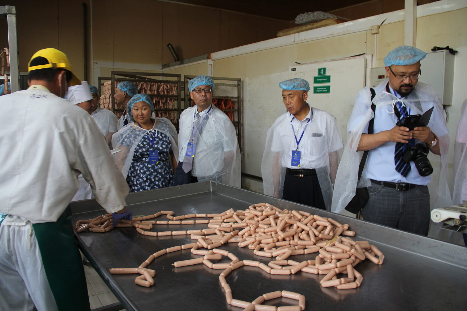 Делегация из Китая посетила мясоперерабатывающую фабрику «Селенга»